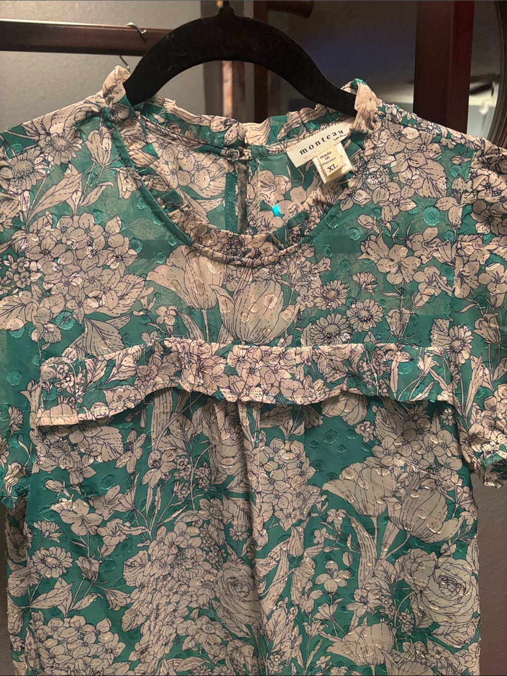 Monteau Teal and White Floral Ruffle Short Sleeve Blouse